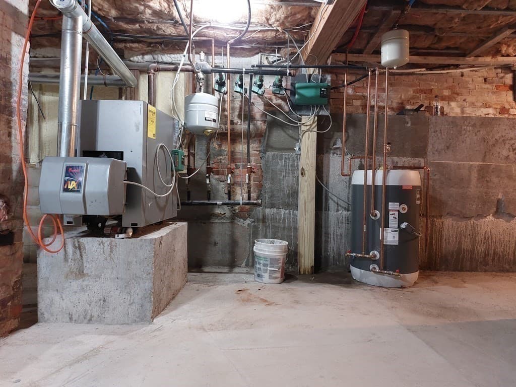 12 Water St