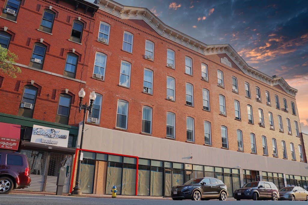218 Essex Street #1