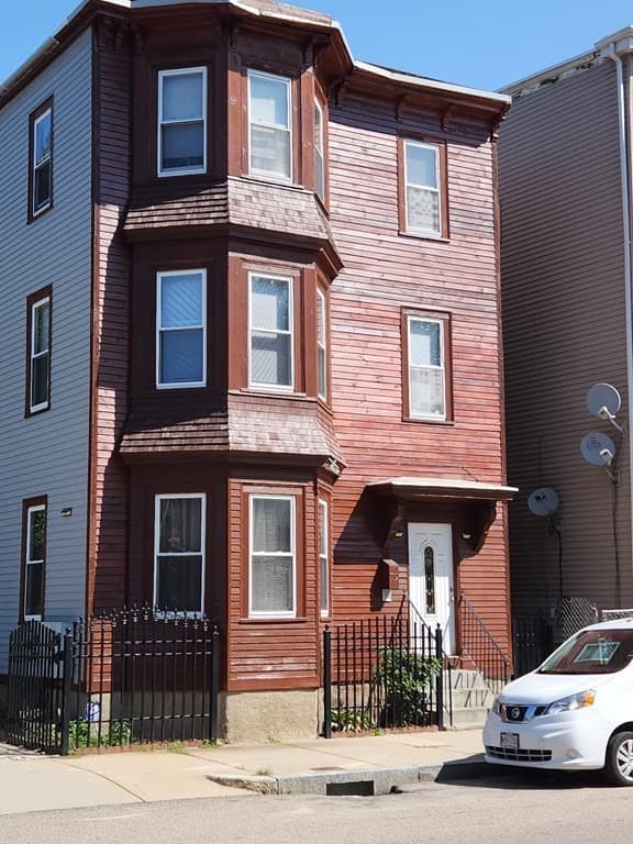 79 Heath St #2