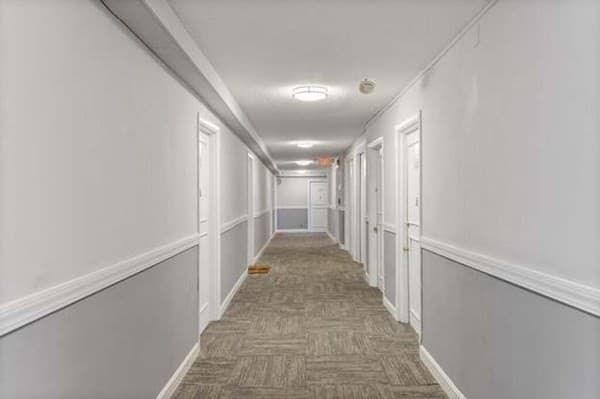 285 Lynn Shore Dr #208 photo 5