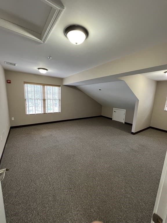 1032 Turnpike St #301 photo 3