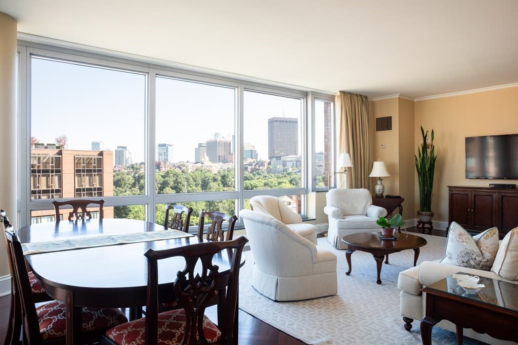 1 Charles Street South #11A