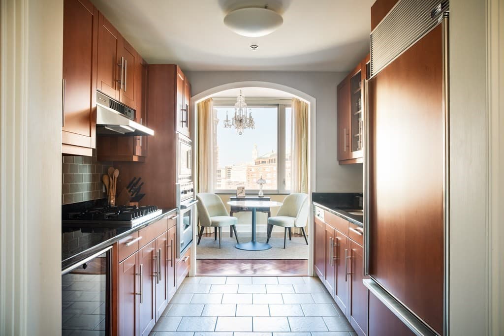 1 Charles Street South #11A photo 4
