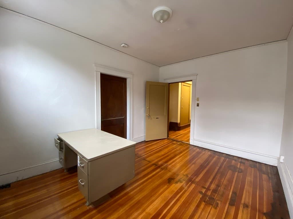 1439 Dorchester Ave #Rm 2 photo 4