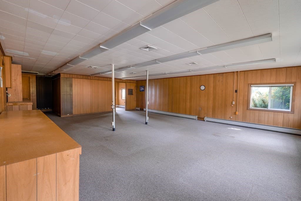 86 Valley Road #1