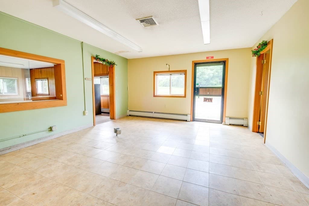 86 Valley Road #2