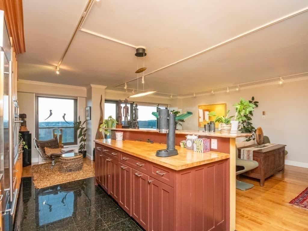 111 Perkins Street #196 photo 5