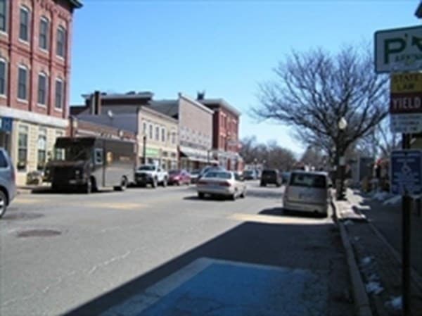 30 Main St #4 photo 2