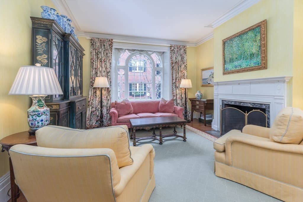 53 Chestnut St photo 5