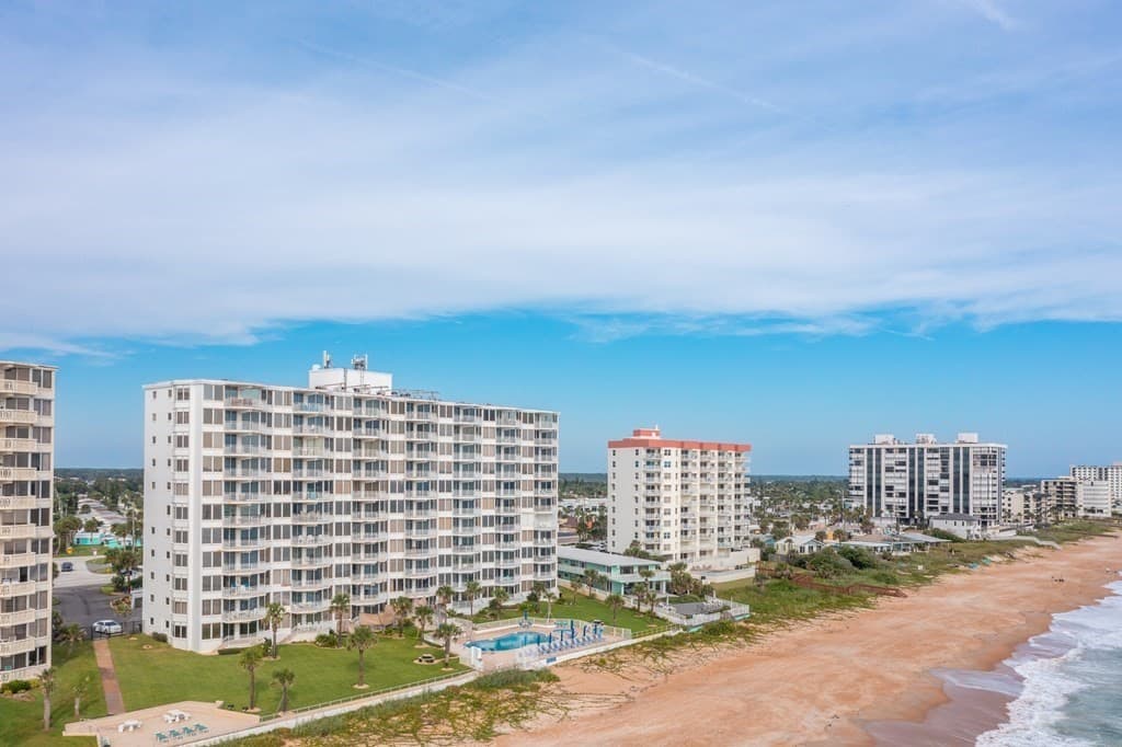 1155 Ocean Shore #204