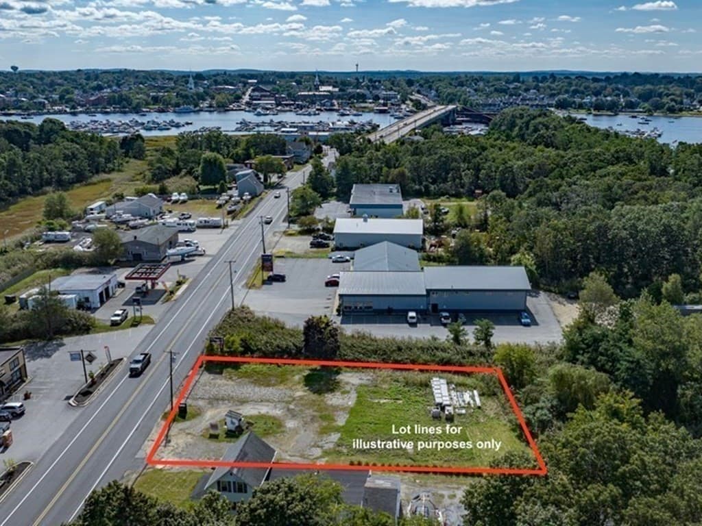 156 Bridge Rd photo 3
