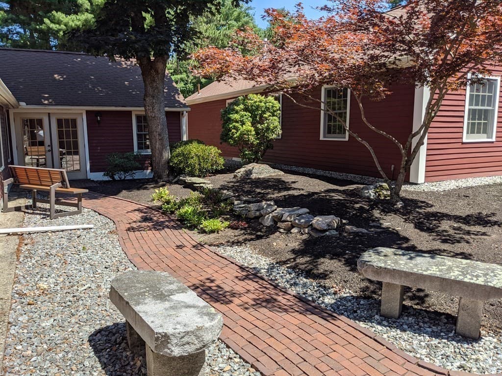42 Davis Rd #2-2 photo 3