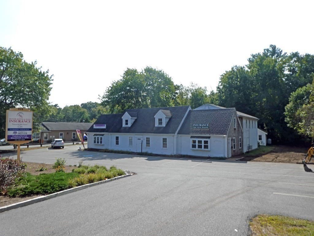 328 Bedford Street(Busy Route 18) #1st Floor