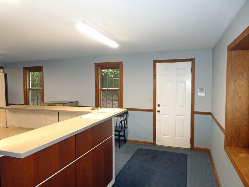 328 Bedford Street(Busy Route 18) #1st Floor photo 5