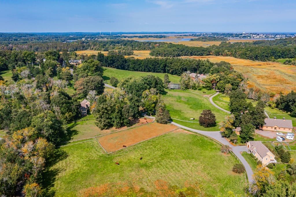 166 Argilla Road photo 2