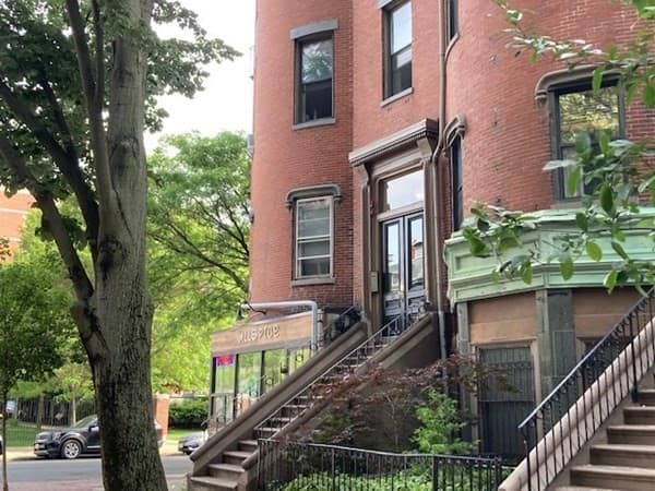 41 Worcester Sq #2