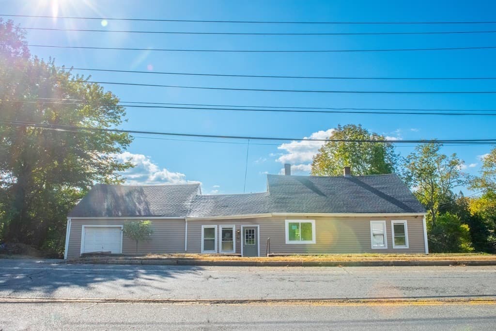 38 Sturbridge Rd