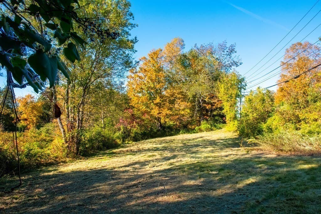 38 Sturbridge Rd photo 4