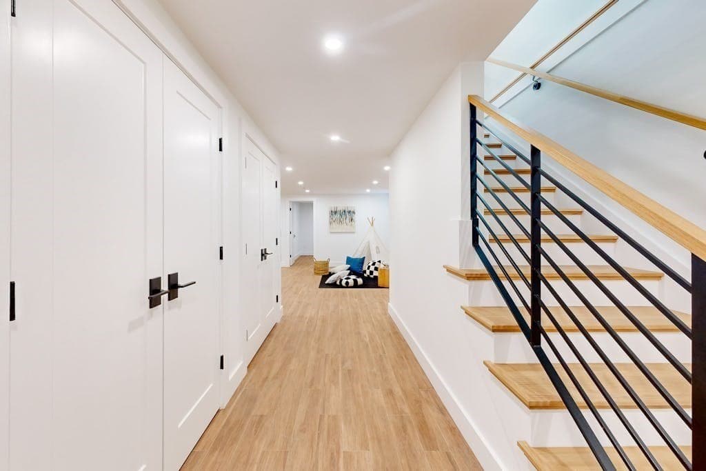 52 Park Avenue photo 5