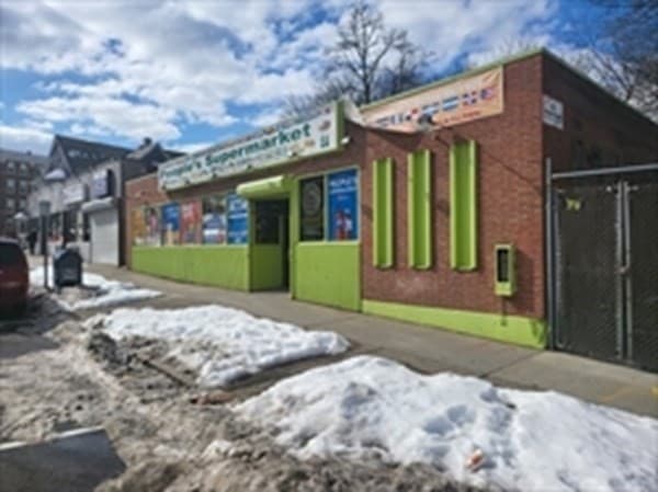 24-26 Fort Pleasant Ave