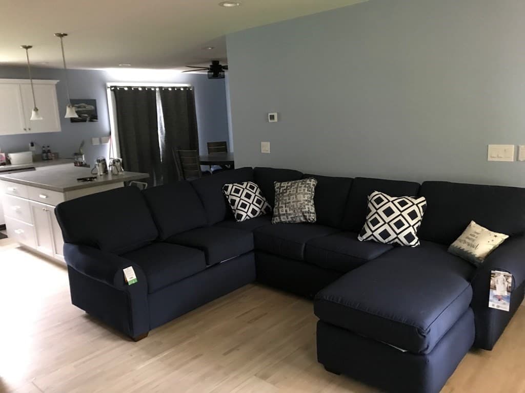 44 Puritan Drive photo 3