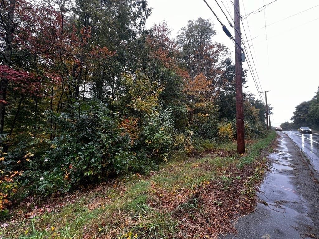 Lot 427 E. Main St photo 3