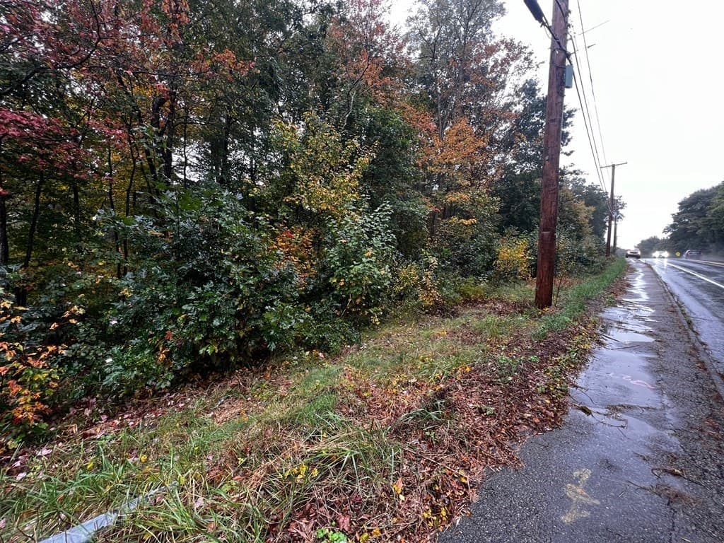 Lot 427 E. Main St photo 4