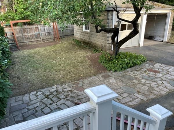 125 Coolidge photo 4