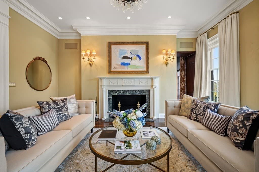 370 Beacon Street #3 photo 2