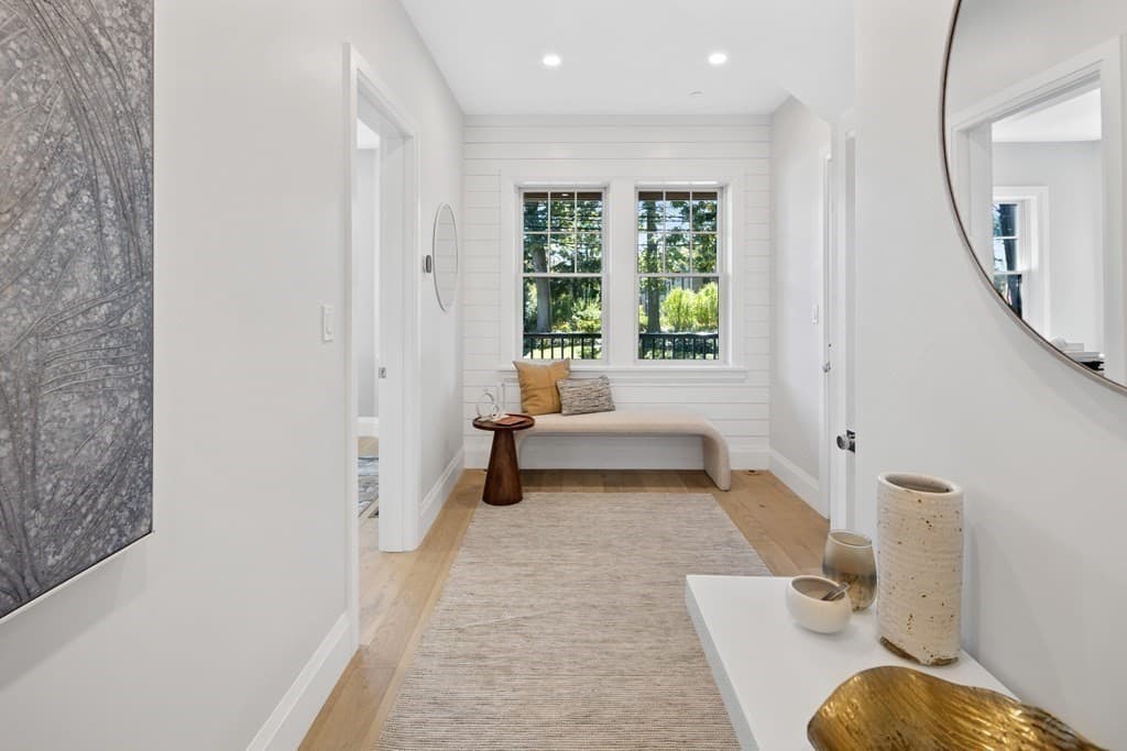 144 Linden St #A photo 5