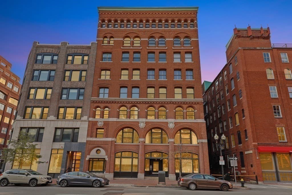 717 Atlantic Ave #2A