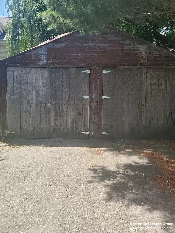 102 Buttonwood #PARKING #2