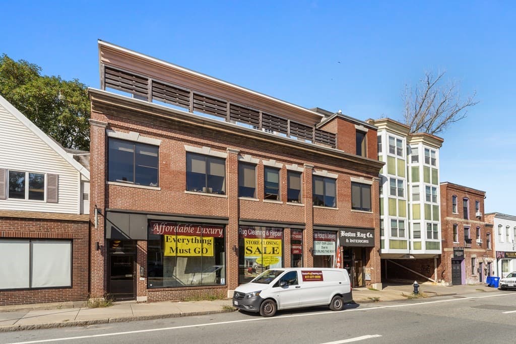 75-81 Boylston Street #B photo 2