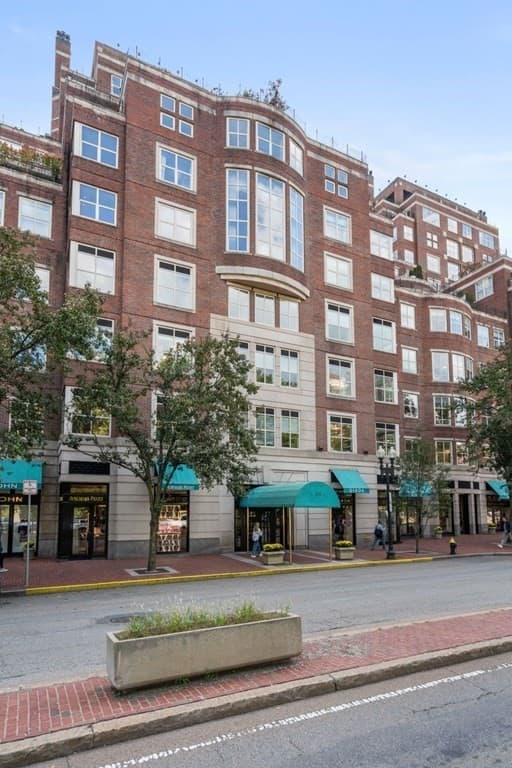 300 Boylston St #511 photo 2