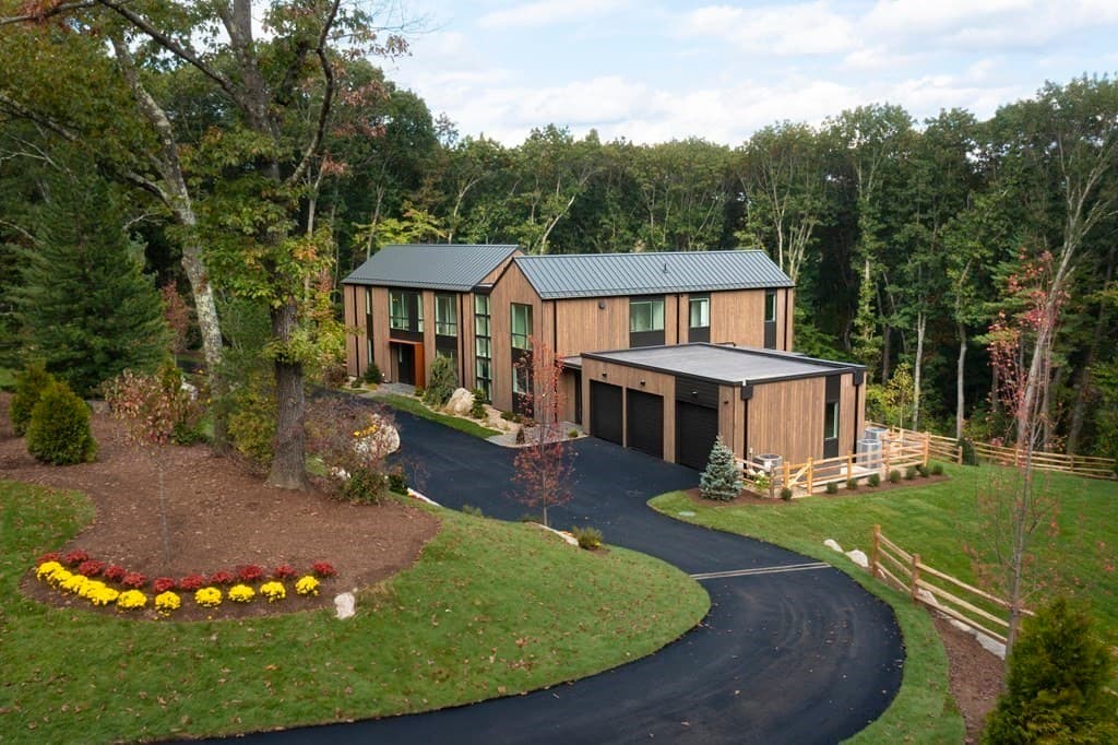 115 Country Drive photo 4