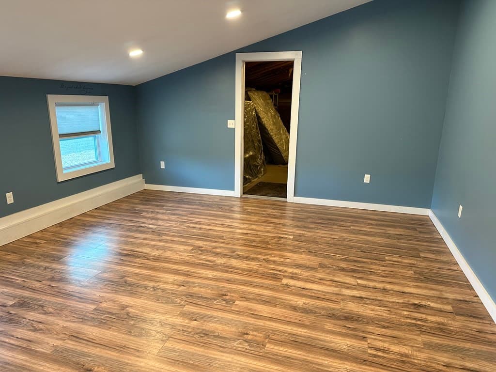 106 East Longmeadow Road photo 5
