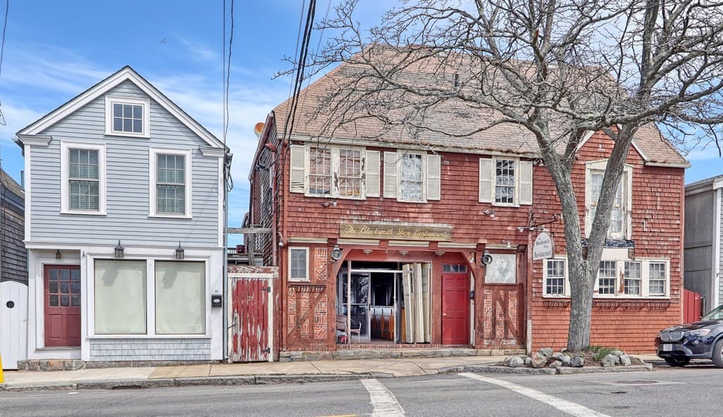 21-23 Mount Pleasant St photo 3