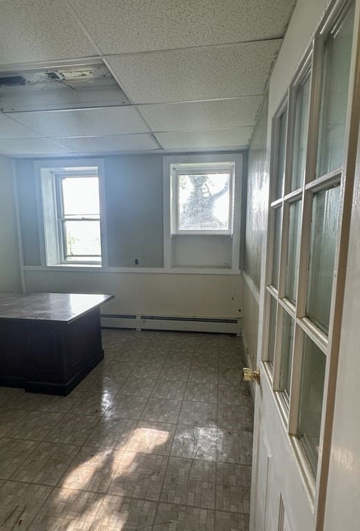 48 Lombard Ave photo 4