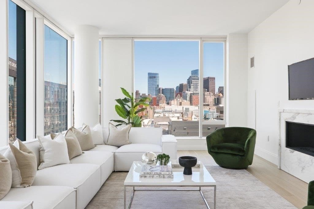 380 Harrison Ave #14J photo 3