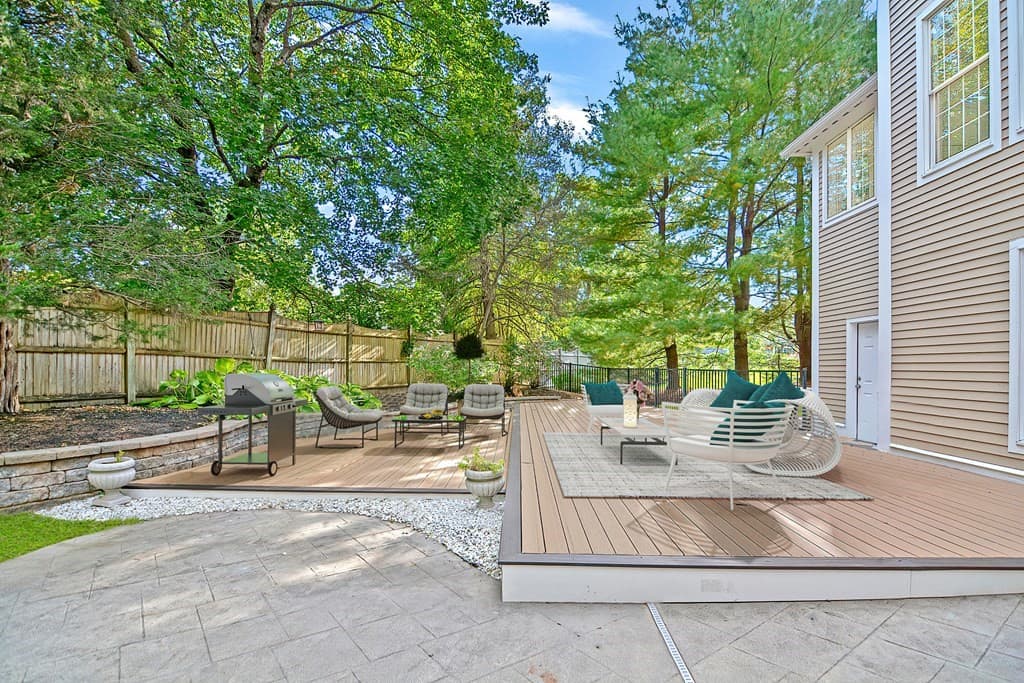 1 Ashley Ct photo 4