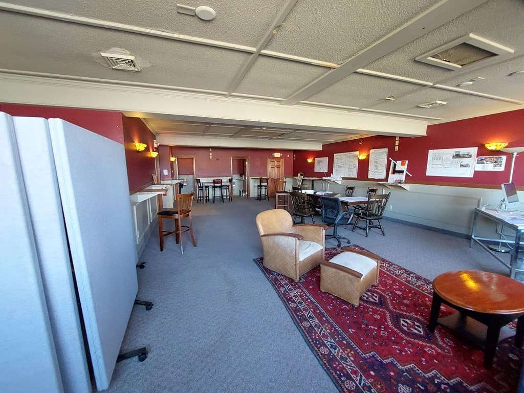 83 Elm St photo 2