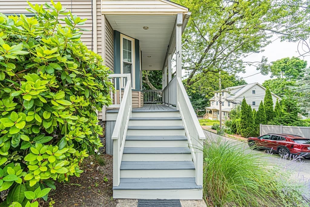 41 Highland Park Ave photo 4