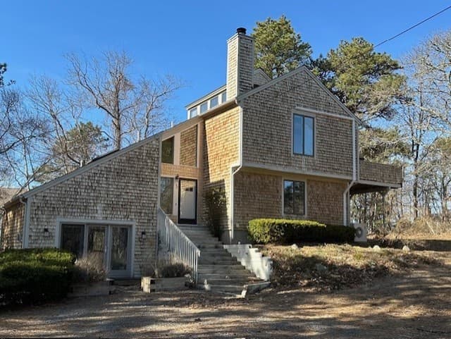 32 Driftwood Ln