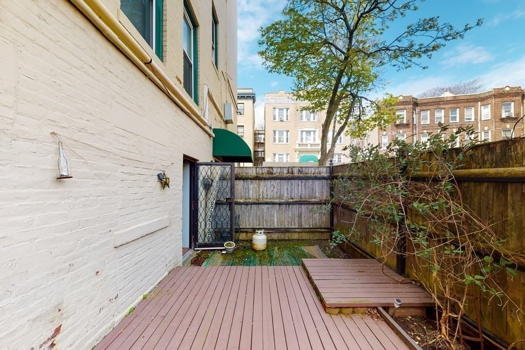 1427 Commonwealth Ave #103 photo 5