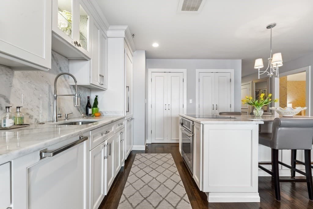 234 Causeway Street #907 photo 5