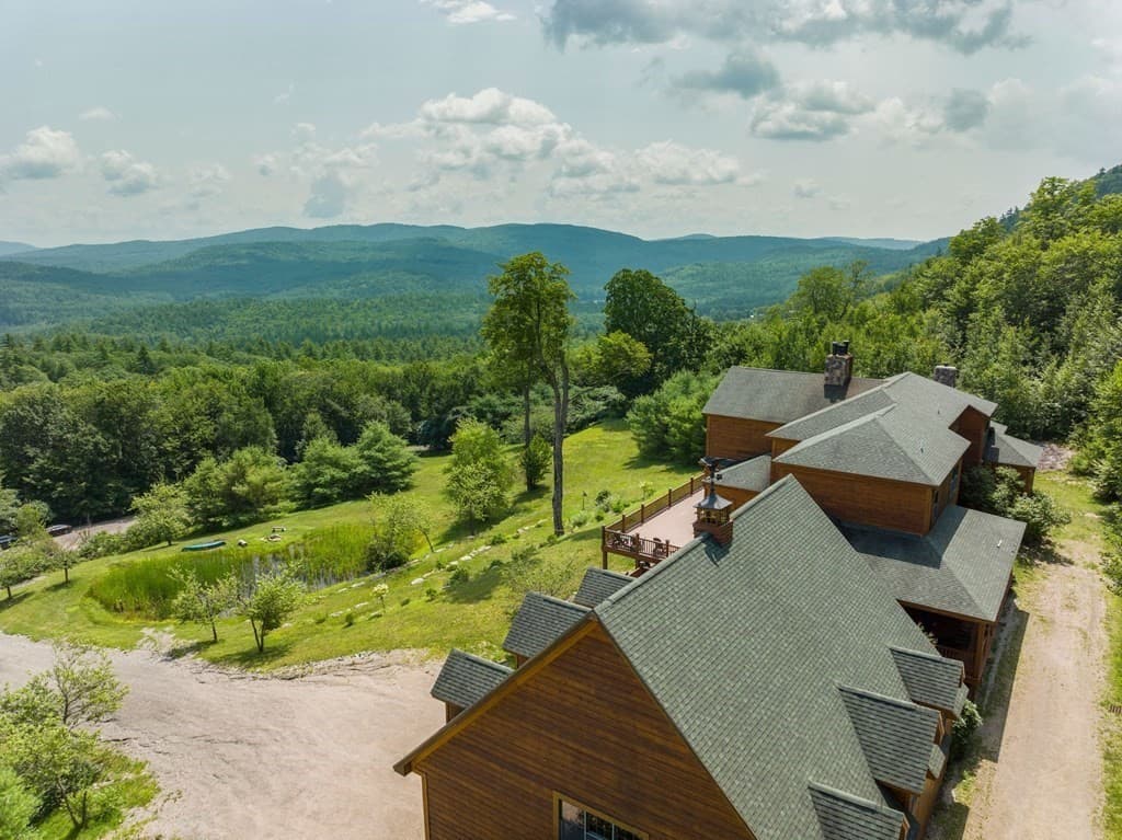 245 Ridge photo 2