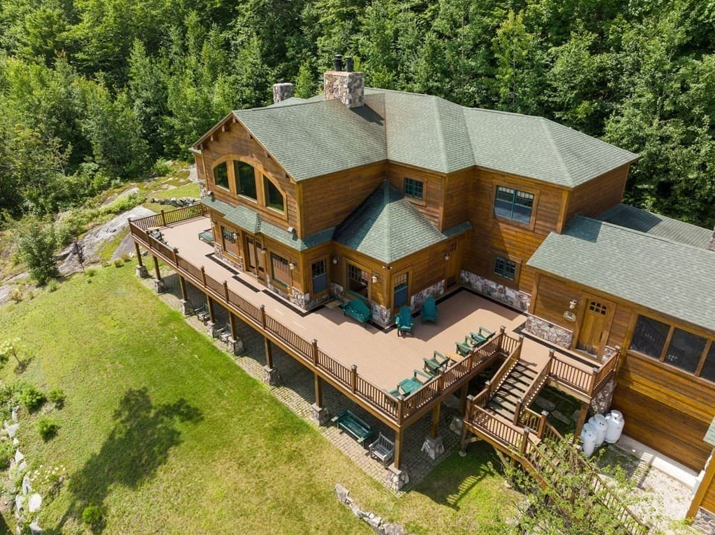 245 Ridge photo 3