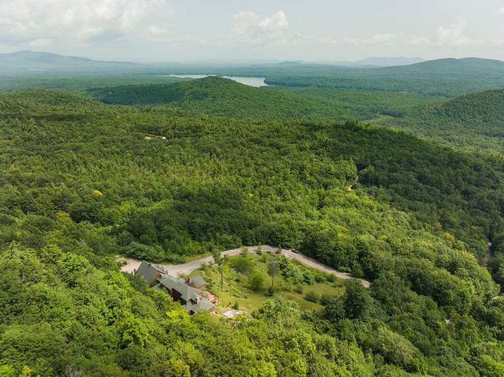 245 Ridge photo 4