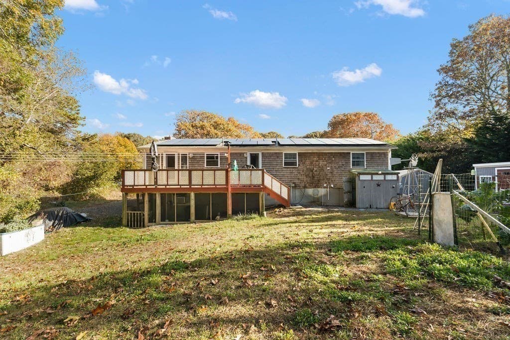 11 Arrowhead Dr photo 4