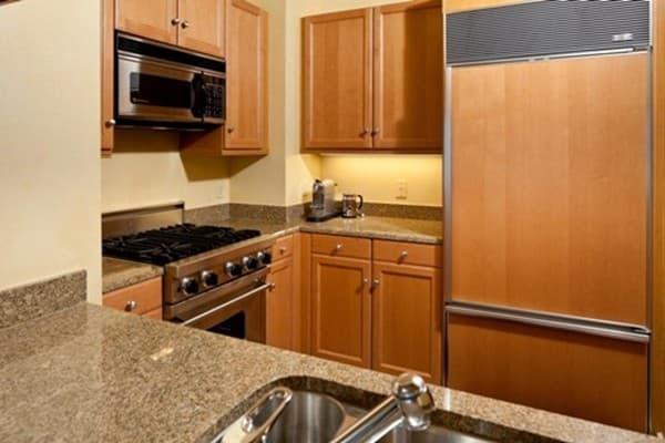 2 Avery Street #27A photo 3